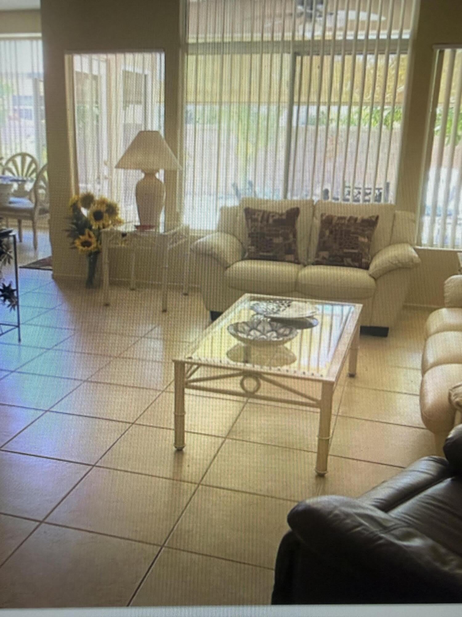 78945 Champagne Lane – photo 1 of 10