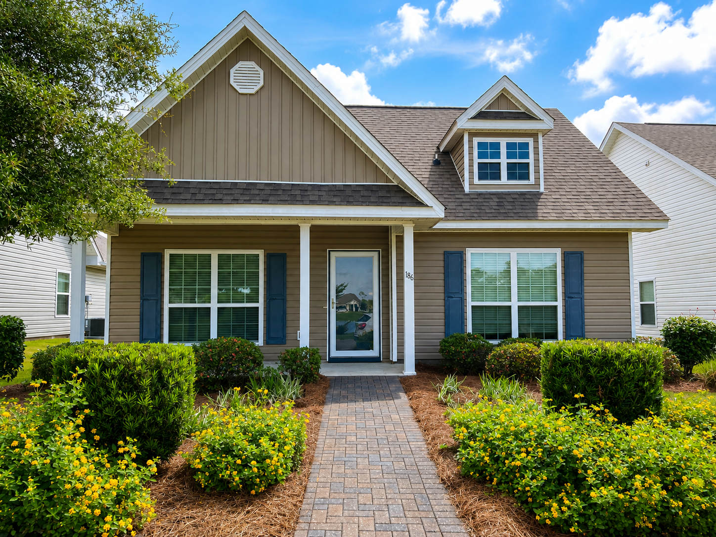 186 Cornelia Street – photo 1 of 121