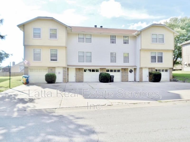 419 Nw 3Rd St – photo 1 of 201