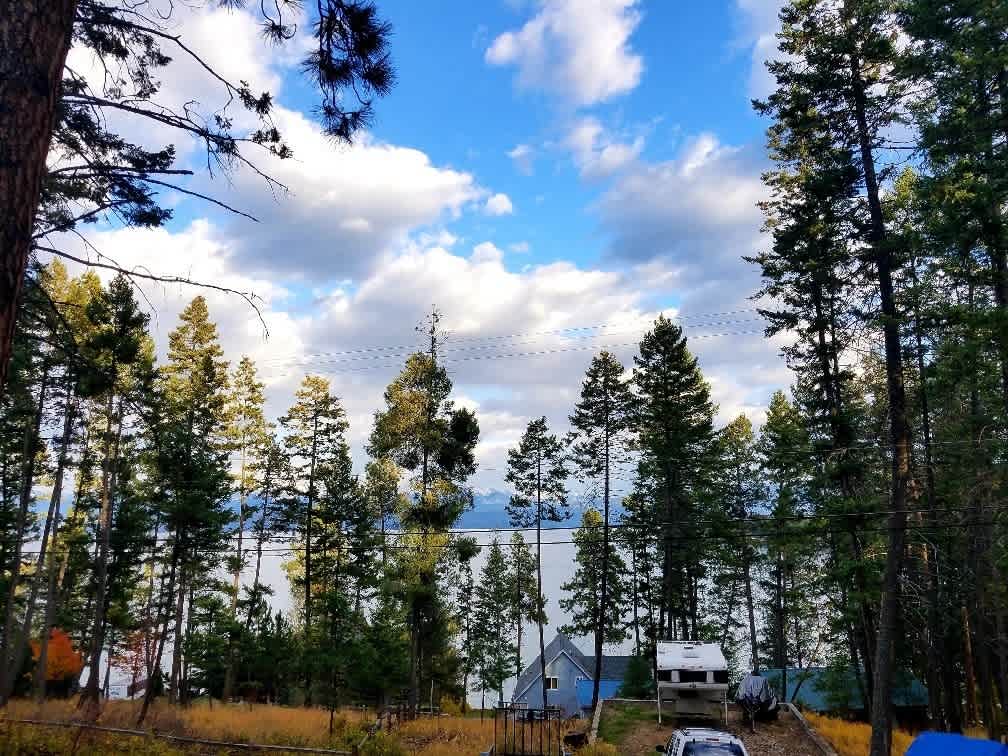AMAZING FLATHEAD LAKE VIEWS! – photo 1 of 13