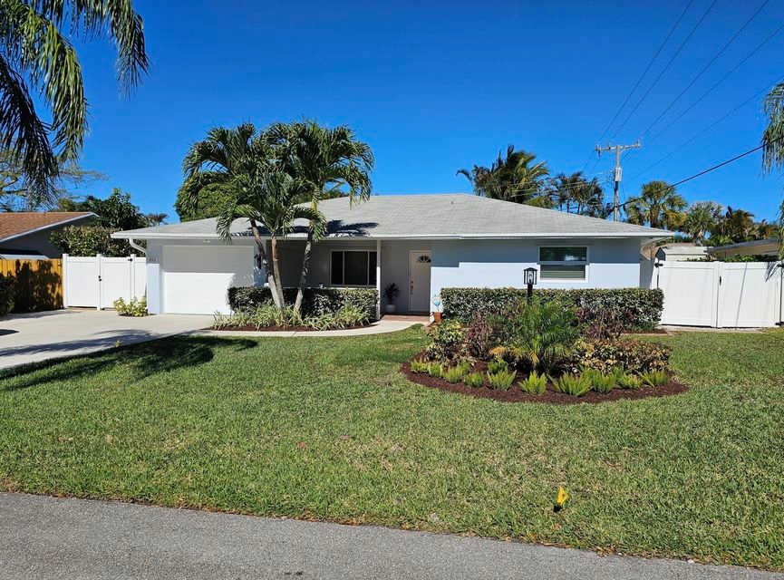 355 Franklin Road – photo 1 of 6