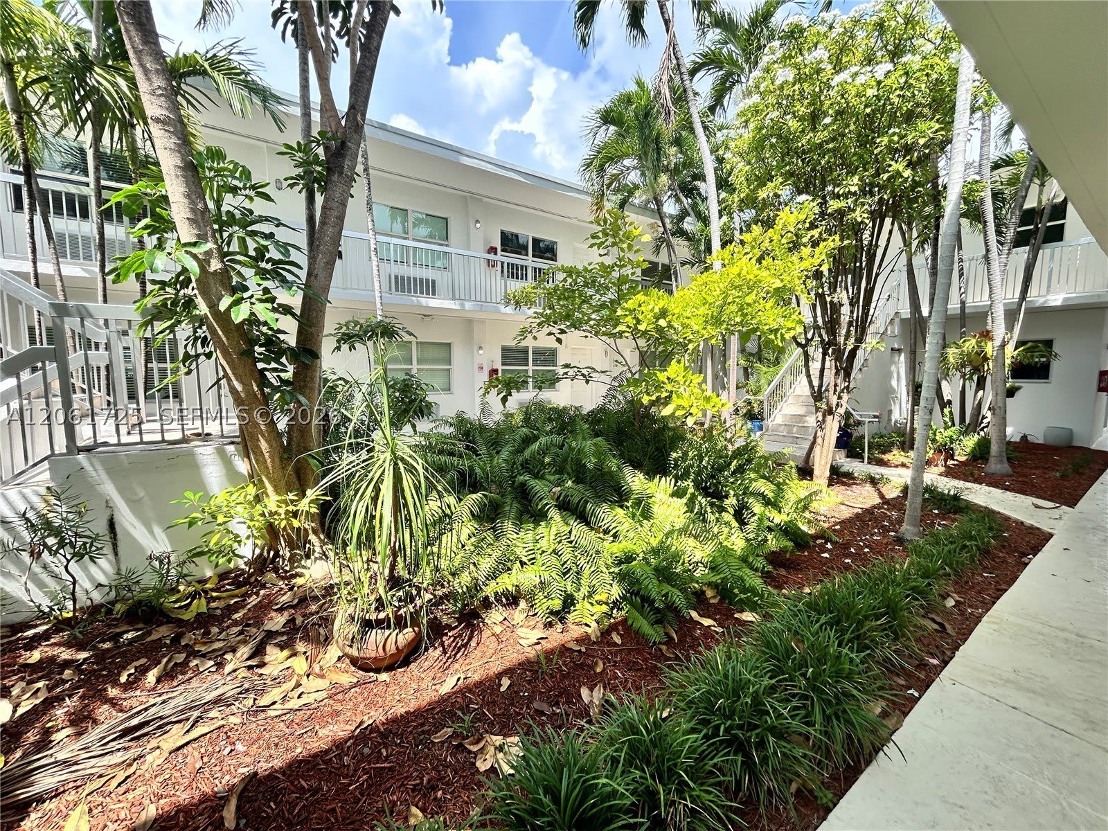 8080 Tatum Waterway Dr – photo 1