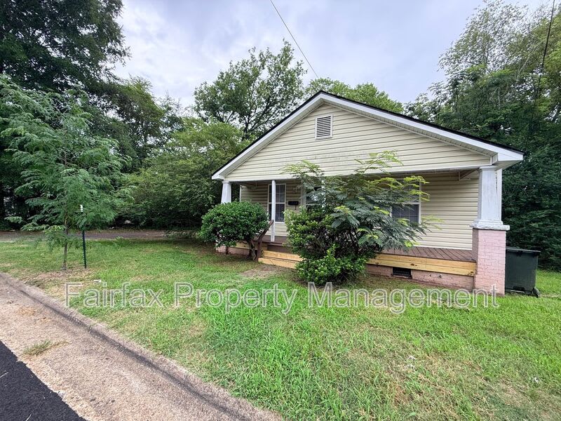 912 Massey Ave – photo 1