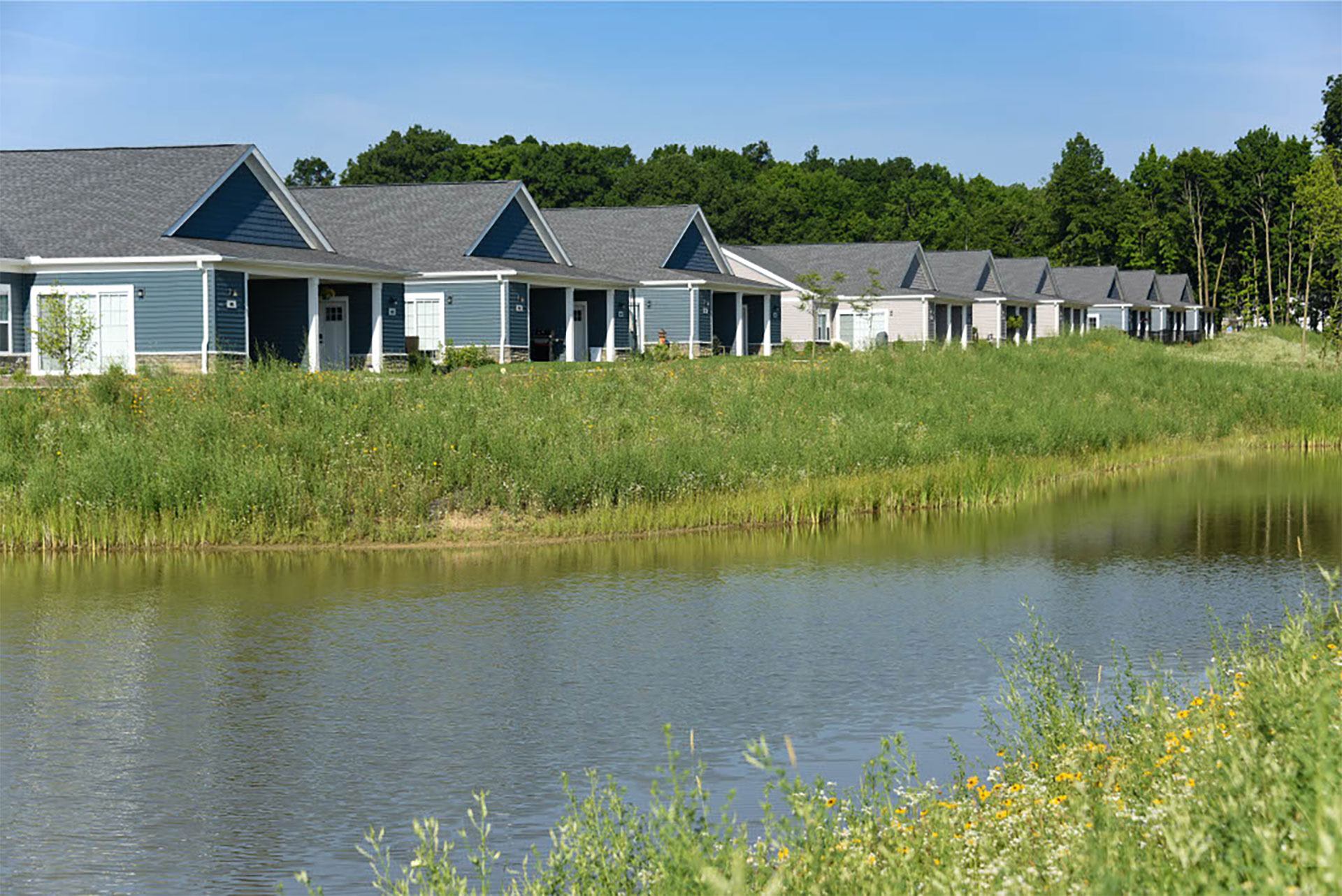 Charming 3 Bedroom – photo 1 of 45