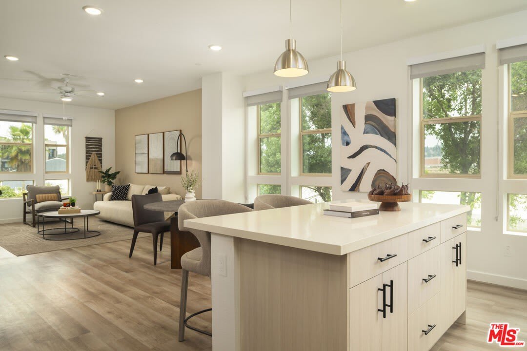 2700 N Current Way – photo 1