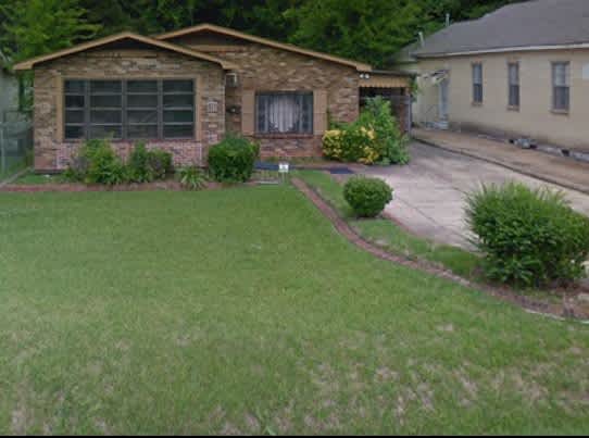 2835 Comfort Street – photo 1