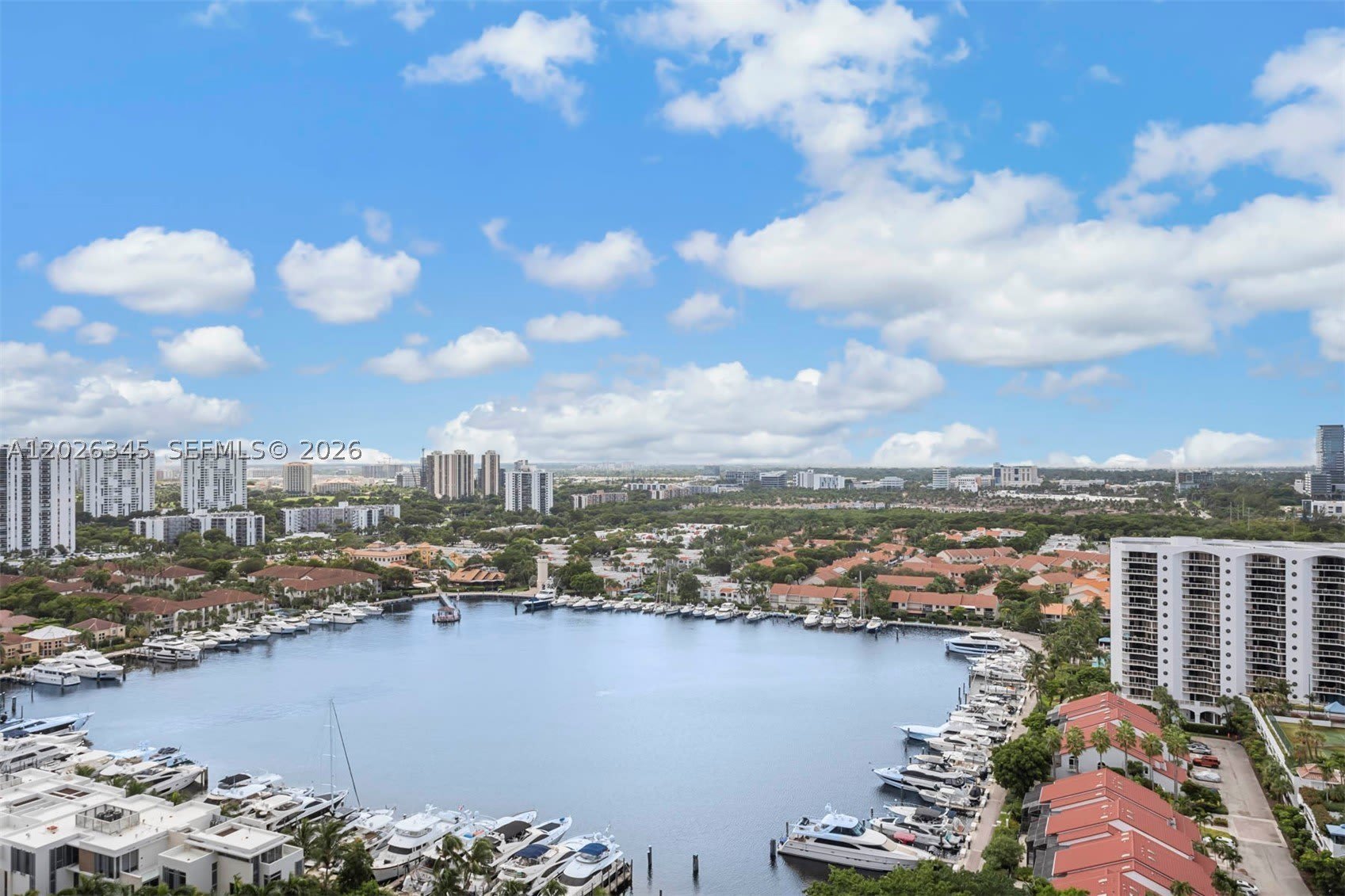 21205 Yacht Club Dr – photo 1