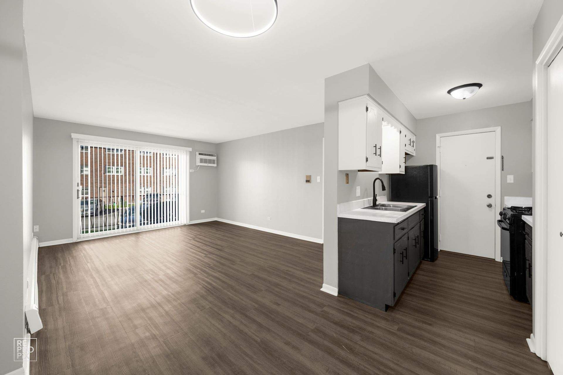Woodland Court Apartments – photo 1 of 20