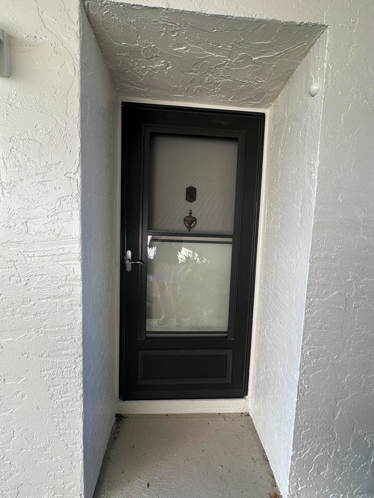 2671 Boundbrook Boulevard – photo 1 of 71