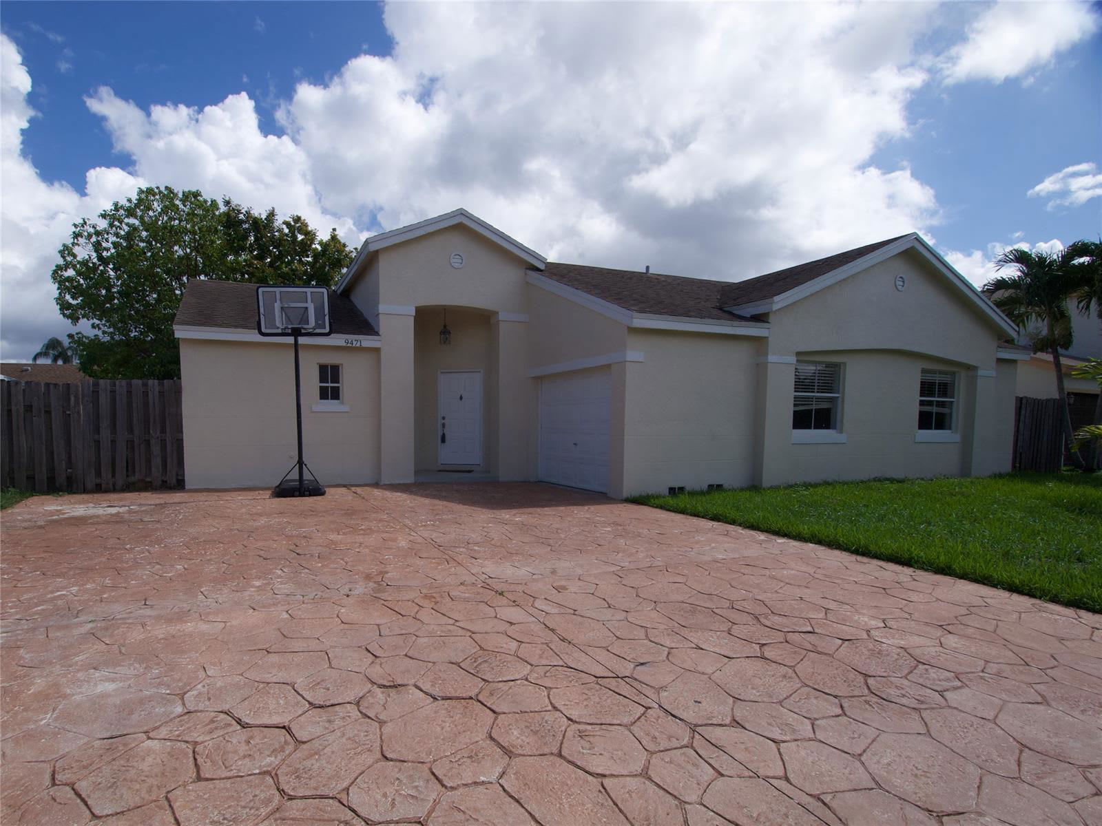 9471 Northwest 52nd Street – photo 1