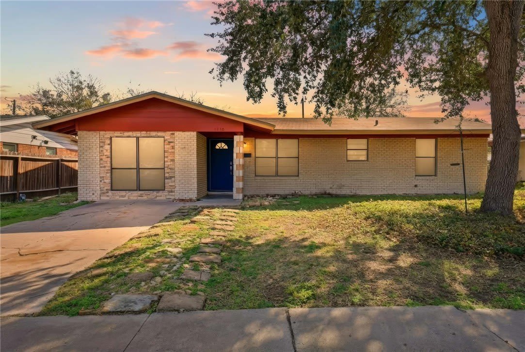 1110 Shephard Drive – photo 1