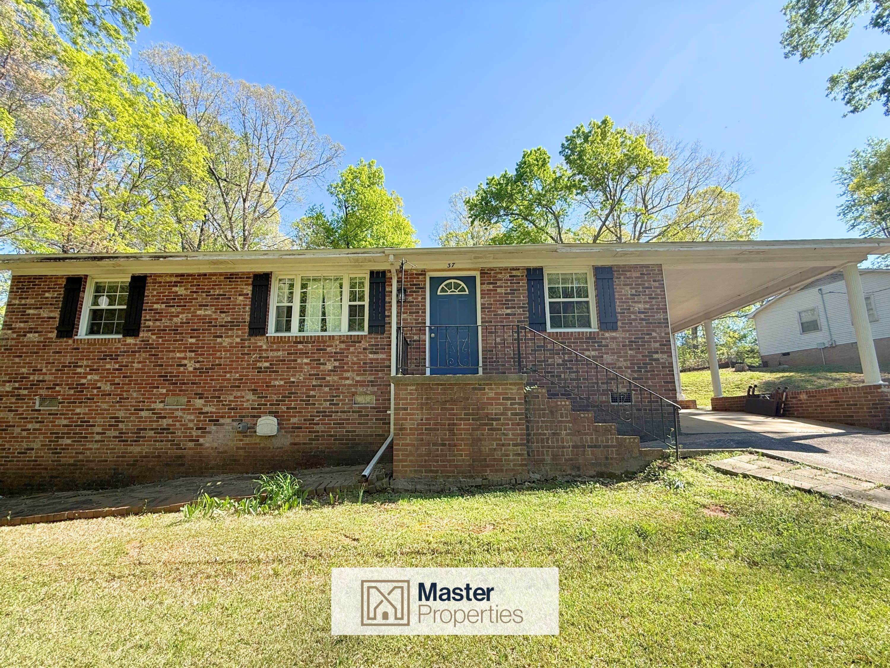 37 Carriage Drive – photo 1 of 189