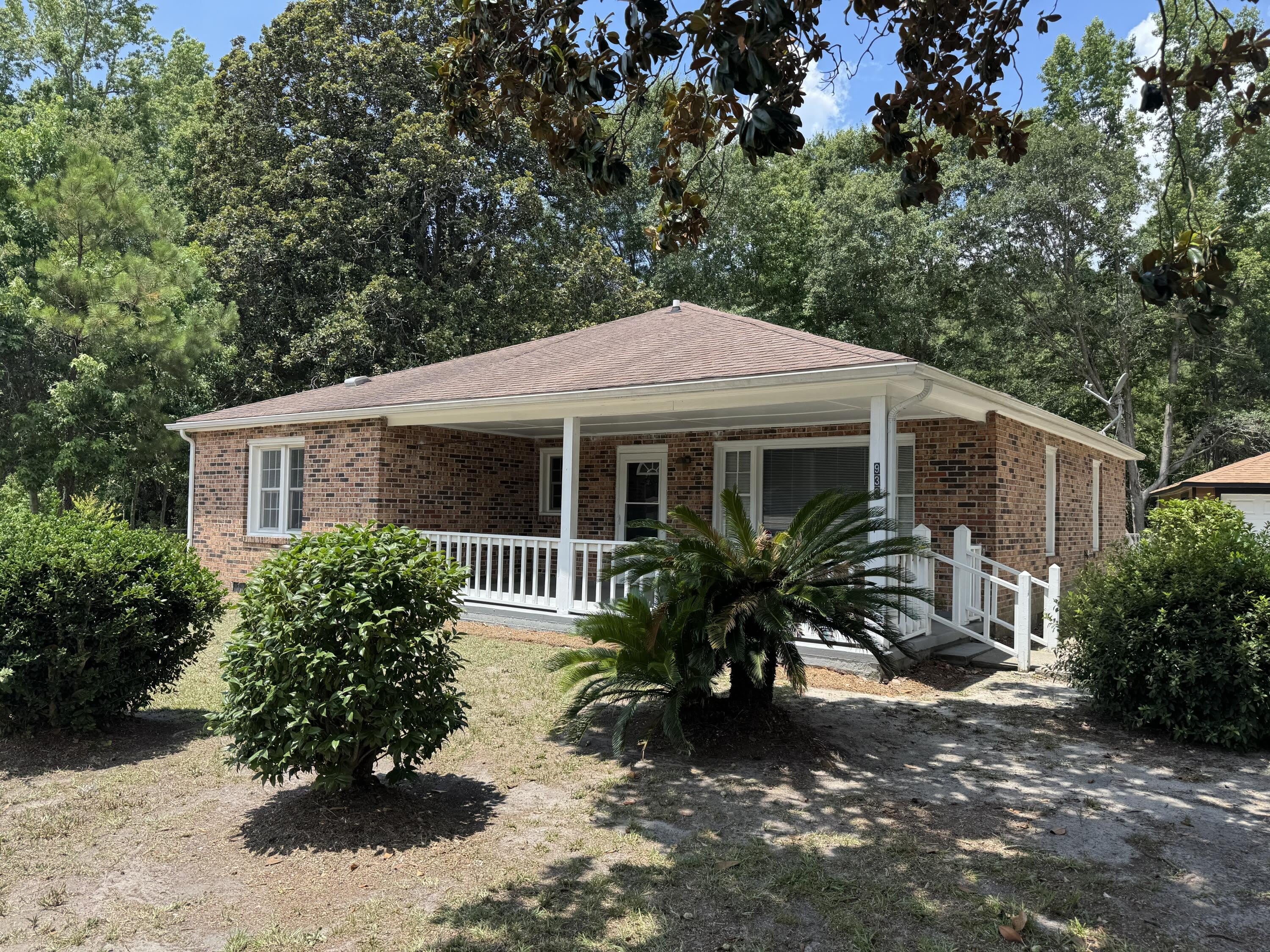 933 S Live Oak Drive – photo 1 of 15