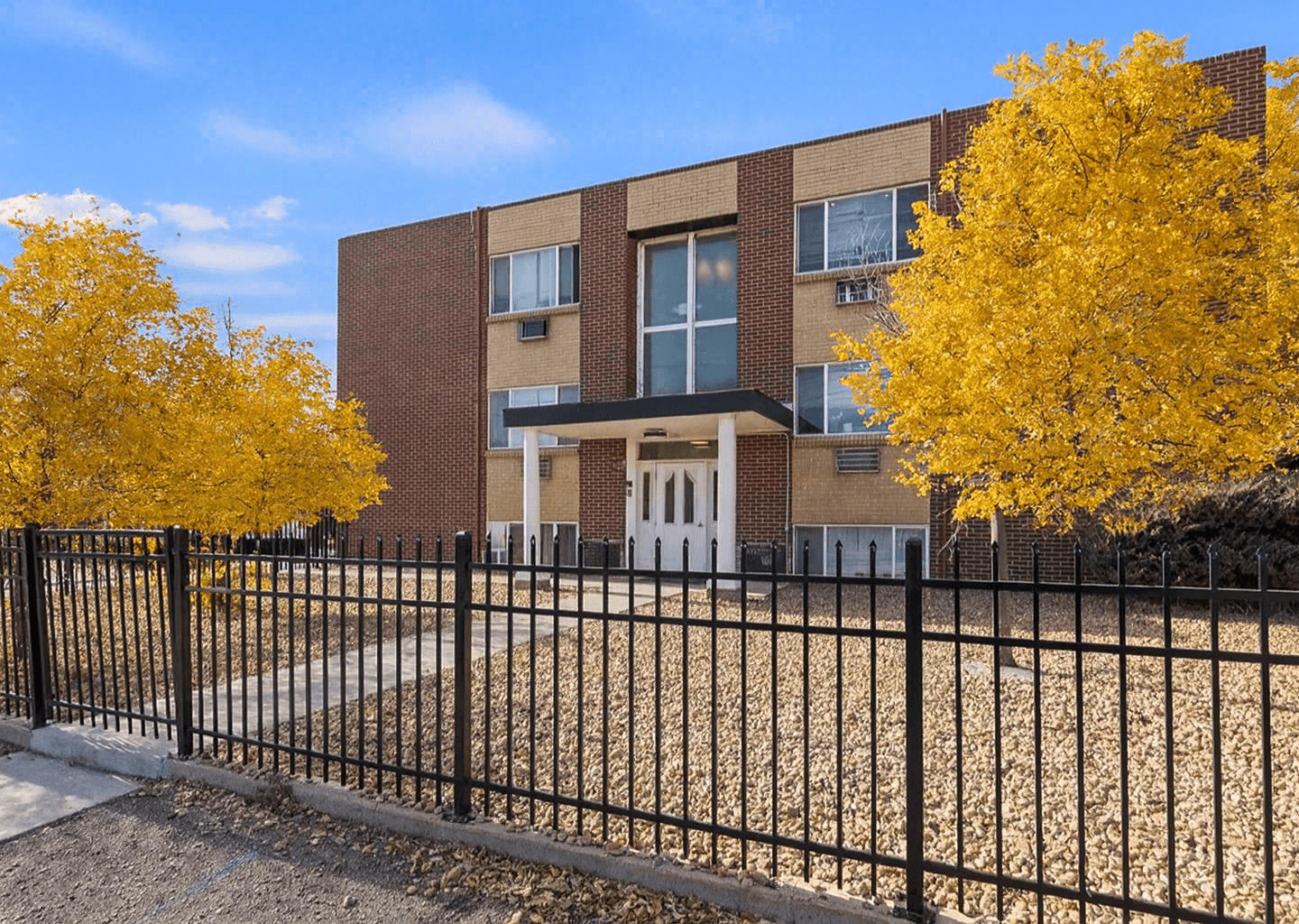 6981 Ash Street – photo 1 of 188