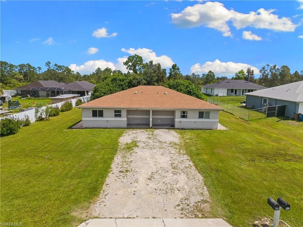 909 Jaguar Blvd – photo 1