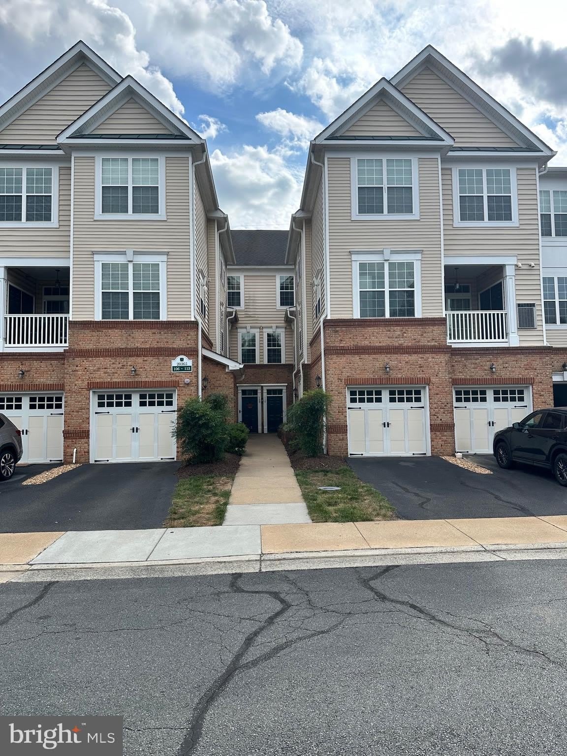 20365 Belmont Park Terrace – photo 1 of 334