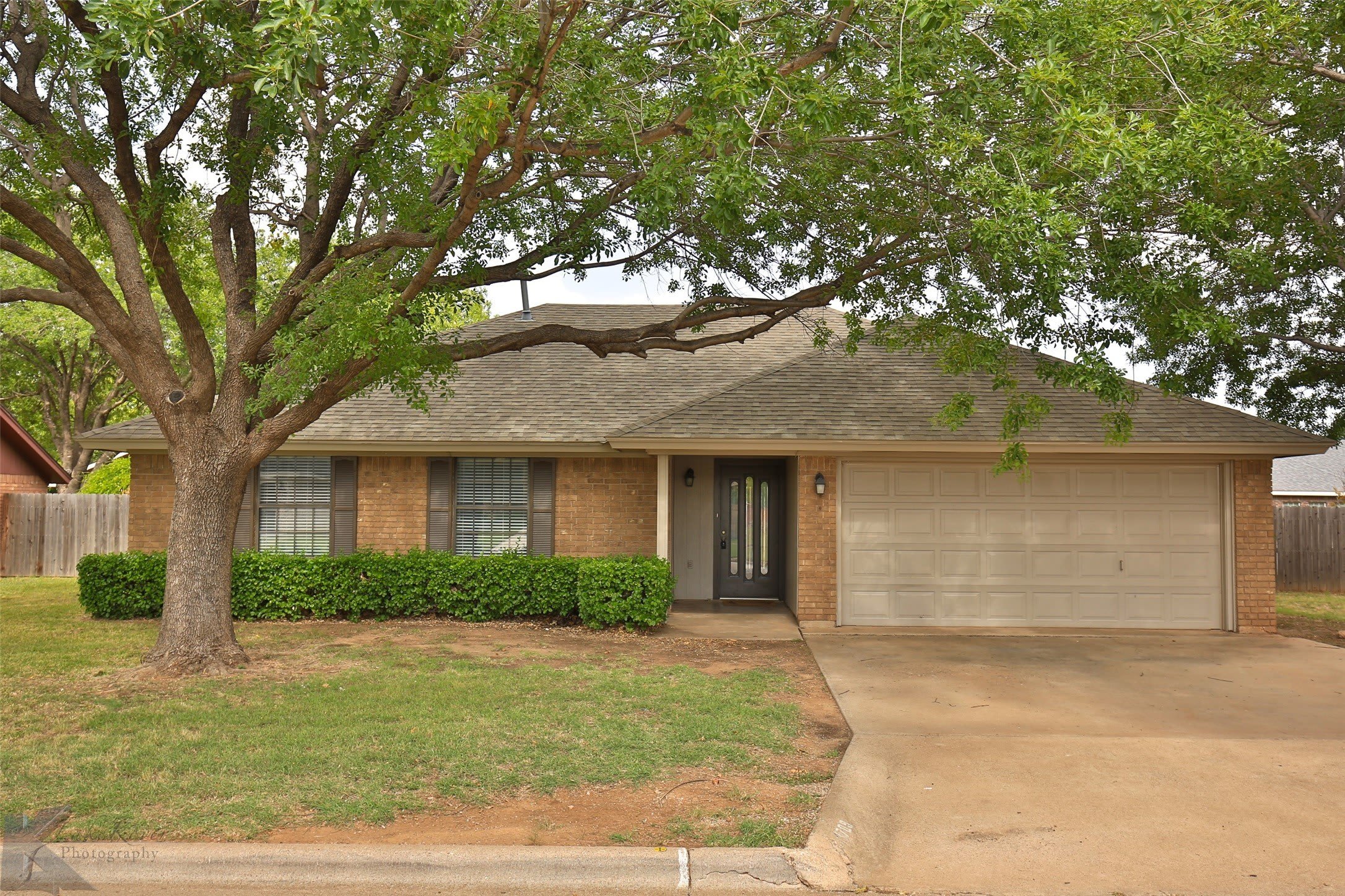 1709 Pemelton Drive – photo 1