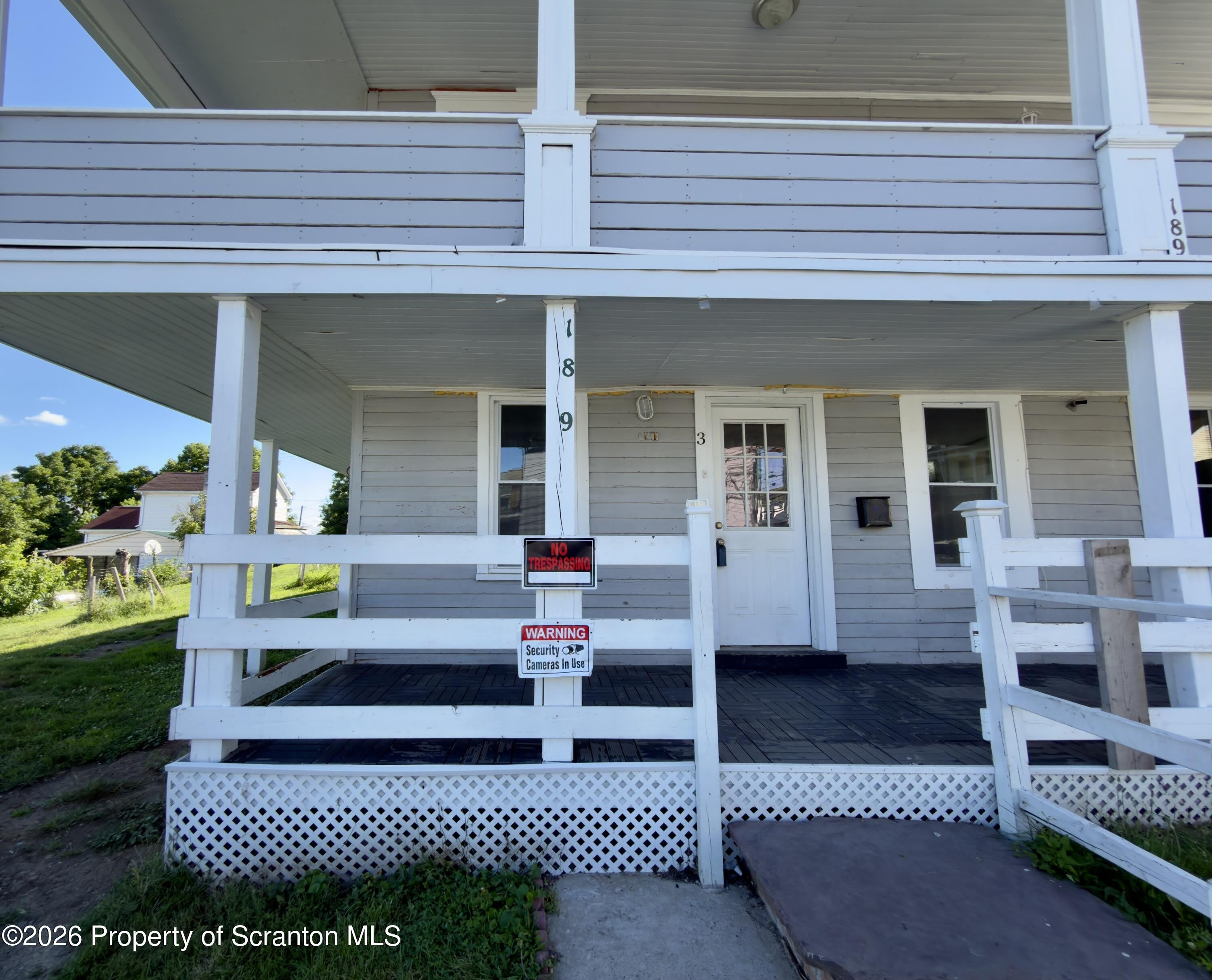 189 Nottingham Street – photo 1 of 11