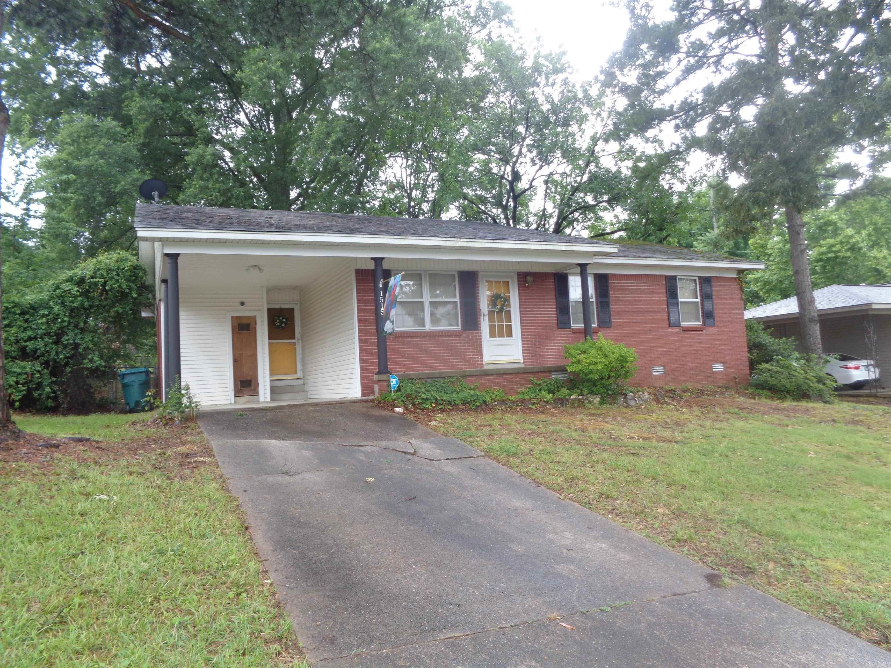 1515 E Twin Lakes Drive – photo 1