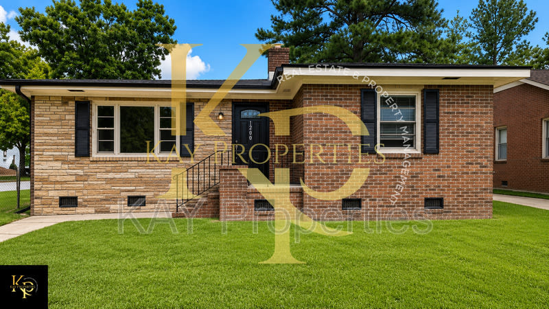 1200 E holly st – photo 1