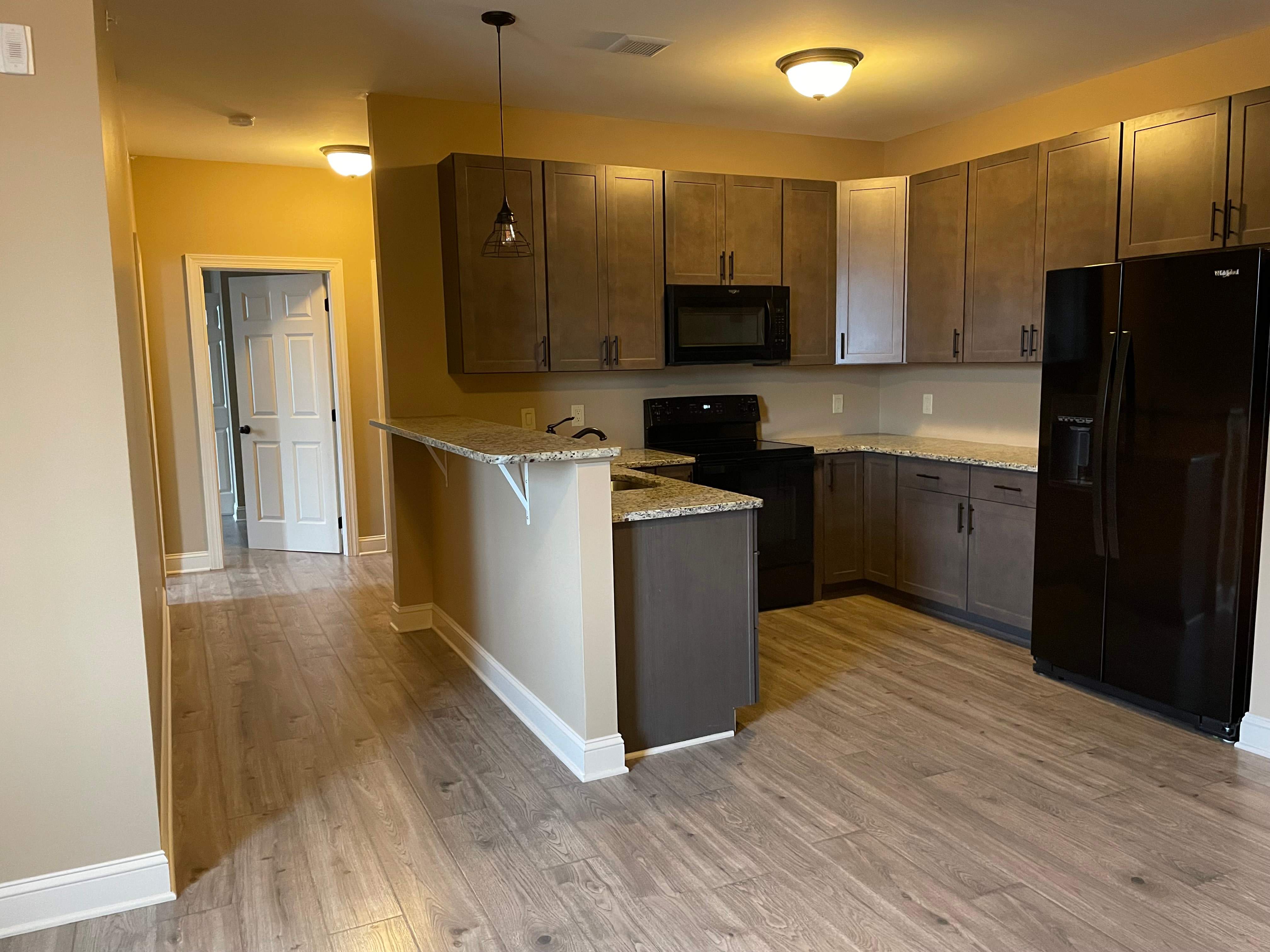 112 Front Street – photo 1 of 4