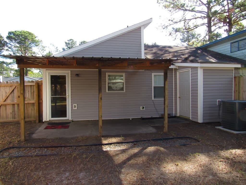 2 BR 1.5 BA Duplex in Twinwood – photo 1