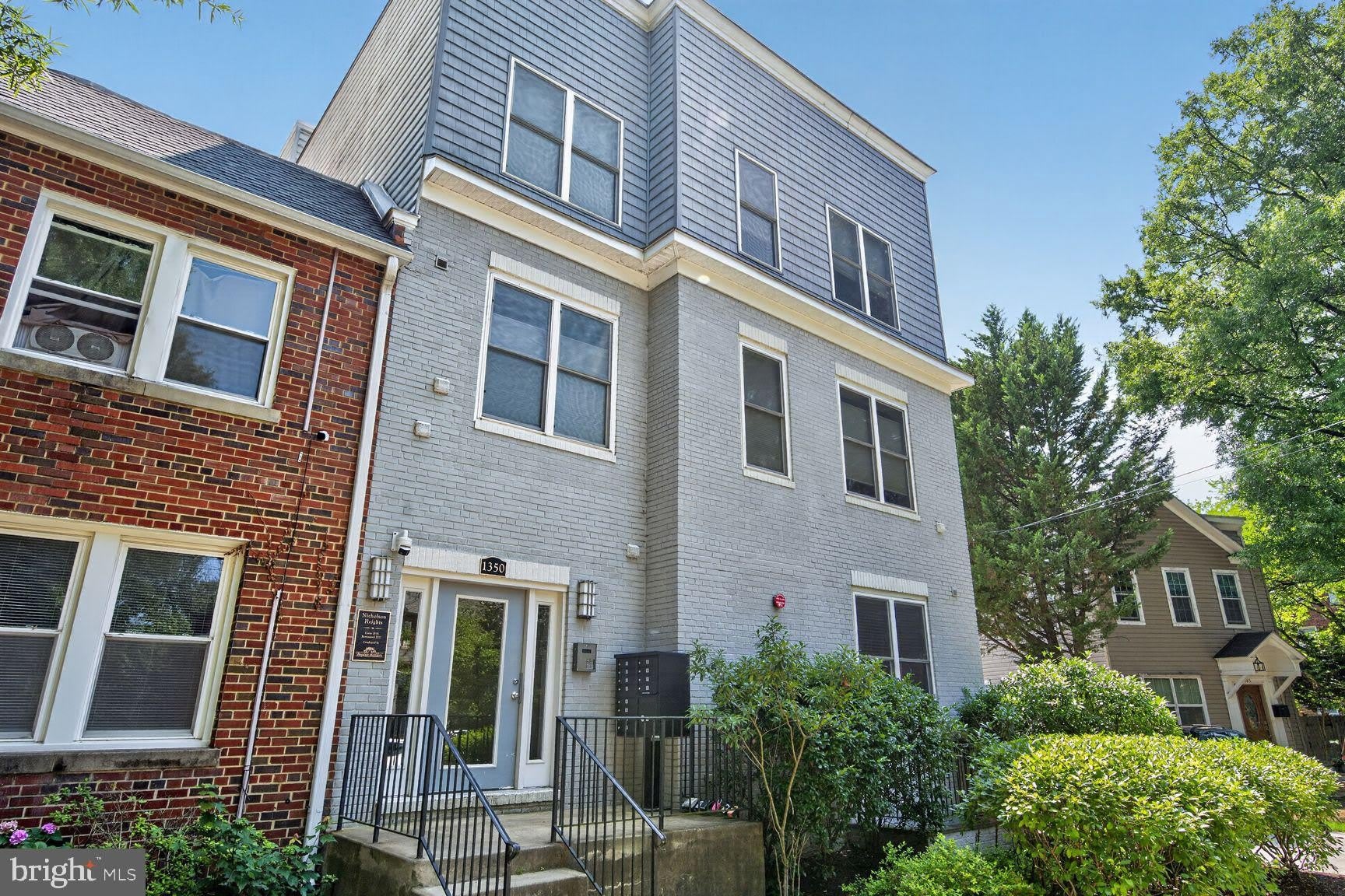 1350 Nicholson Street Nw – photo 1