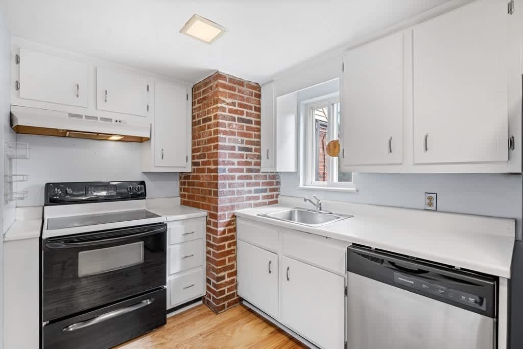 7 Wampus Ave # FG45TYH – photo 1 of 14