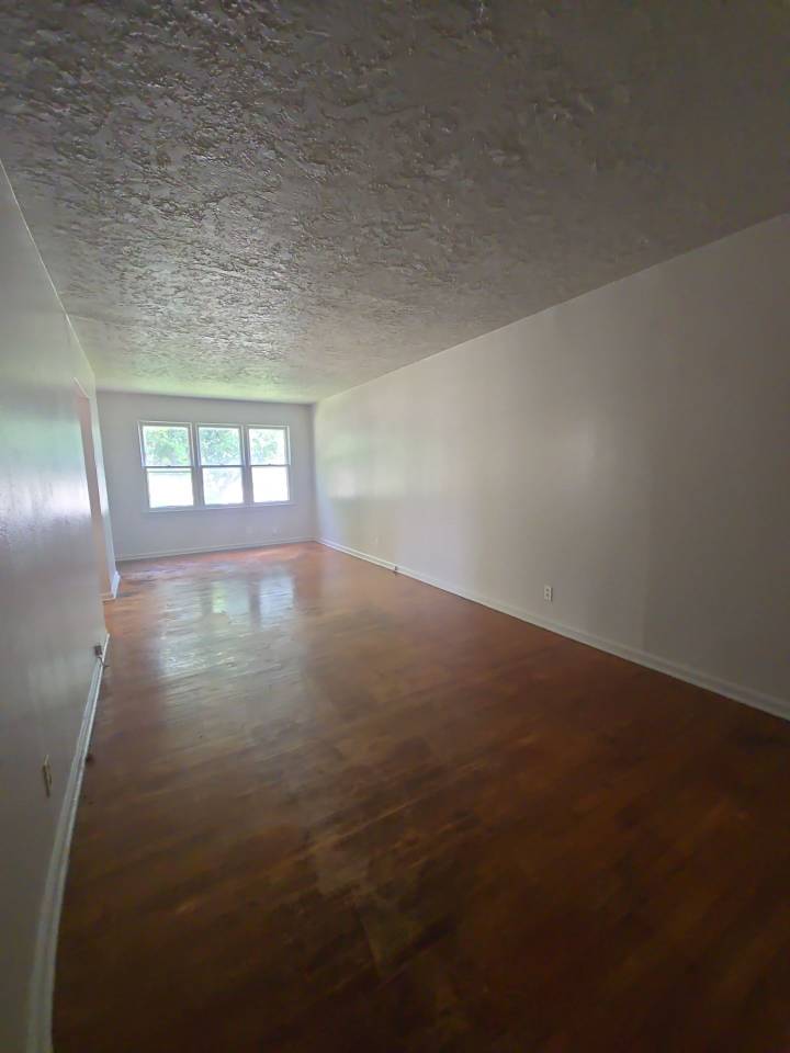 706 South State Fair Boulevard – photo 1 of 5