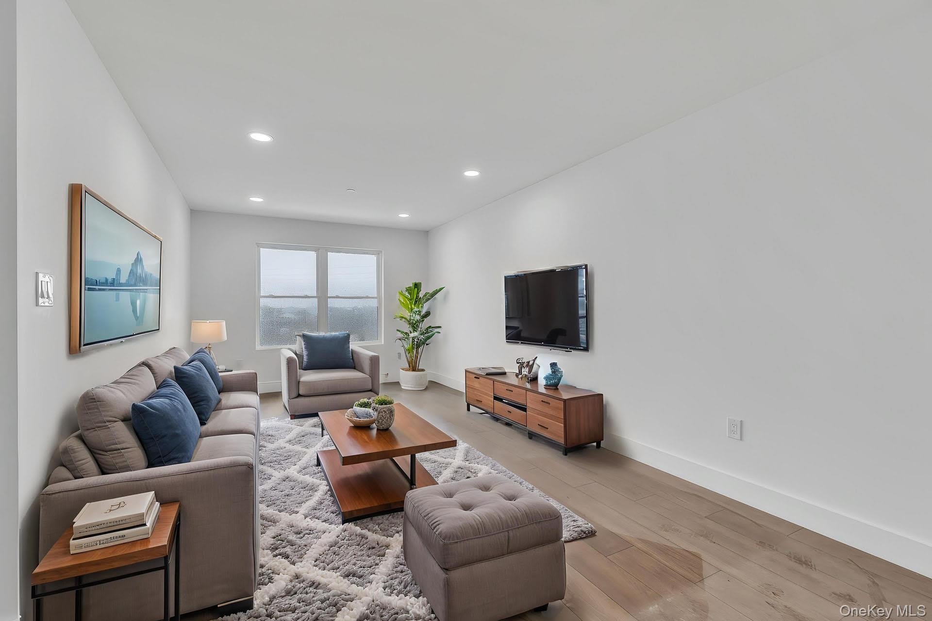 74 Broadway – photo 1 of 13