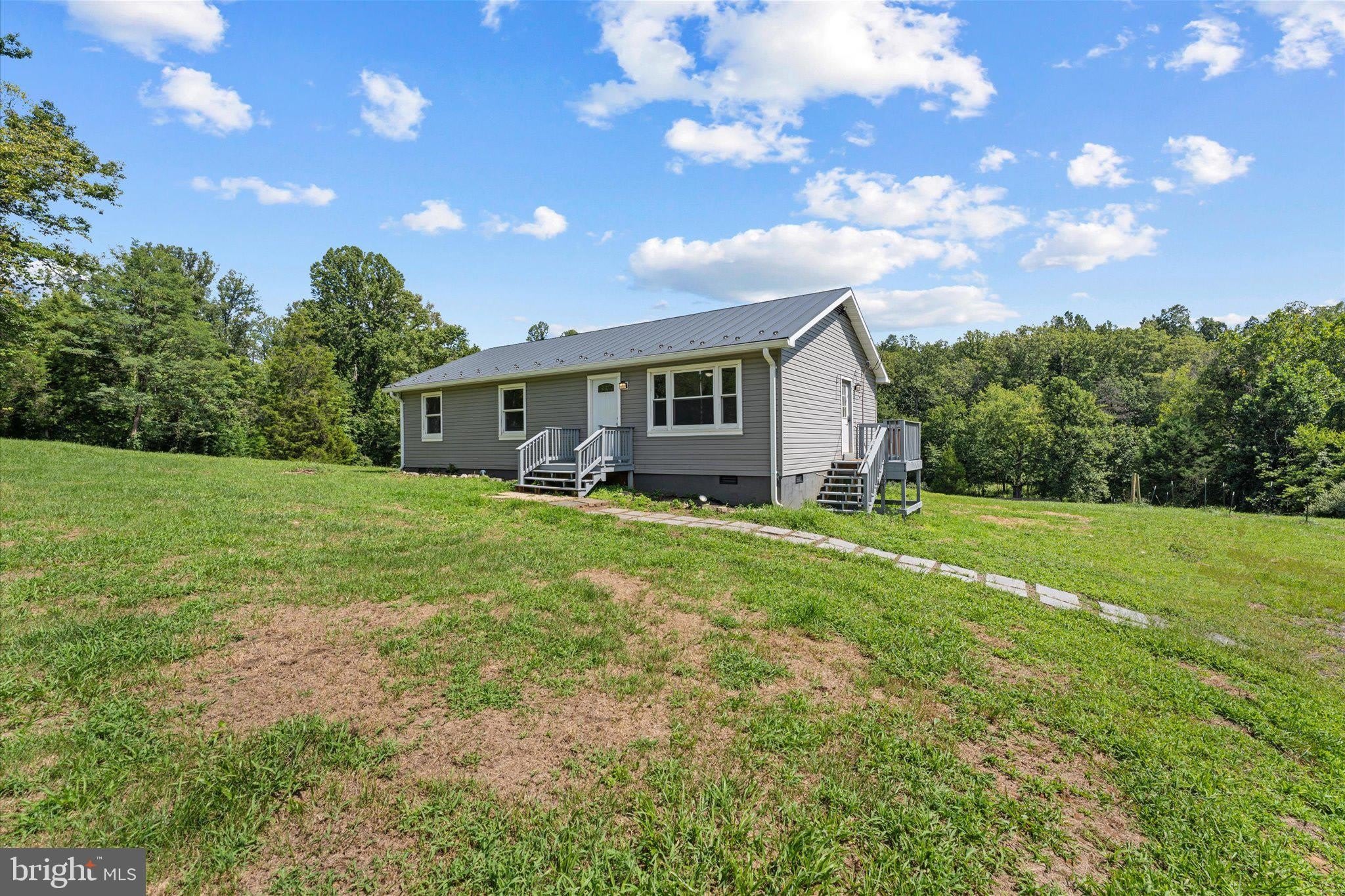 9359 PARADISE Road – photo 1 of 17