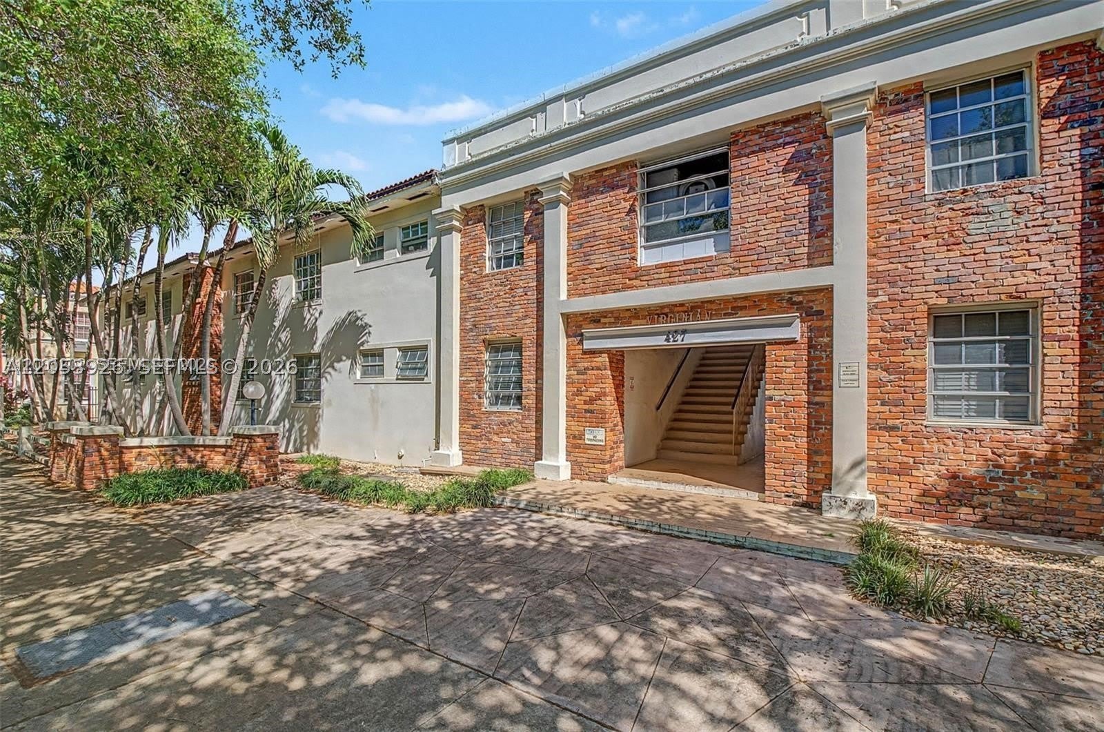 427 Anastasia Ave – photo 1
