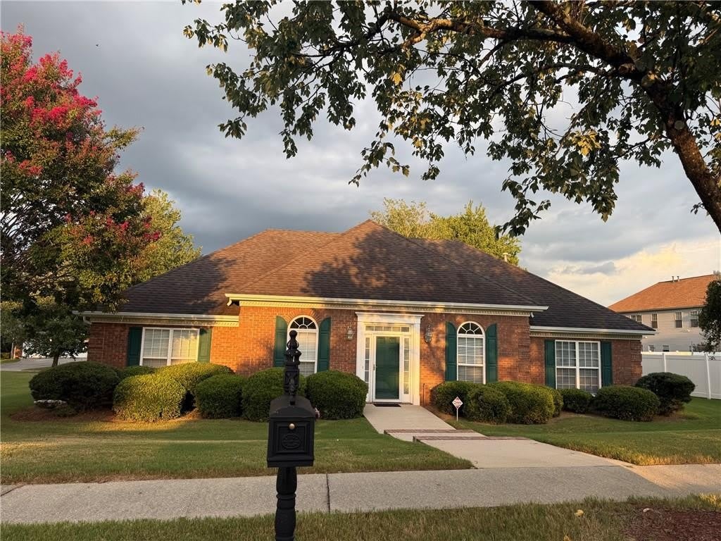 1244 Saxony Drive SE – photo 1
