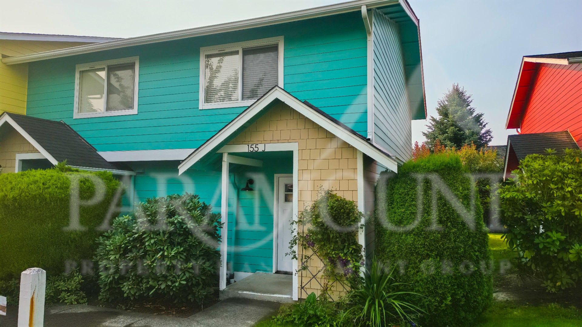 Fully Transformed End Unit in Downtown Poulsbo – photo 1 of 10