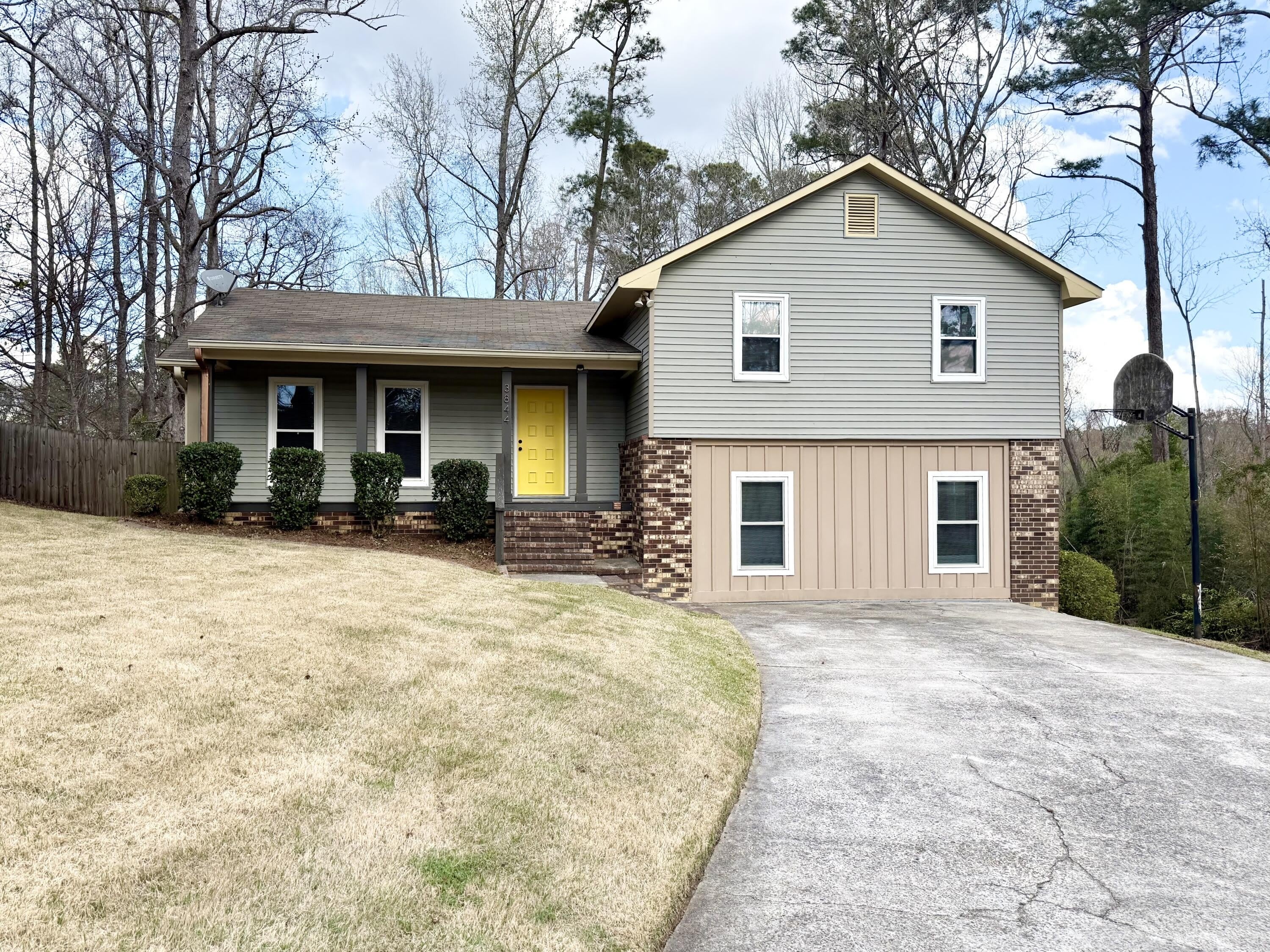 3844 Creek Court – photo 1 of 22