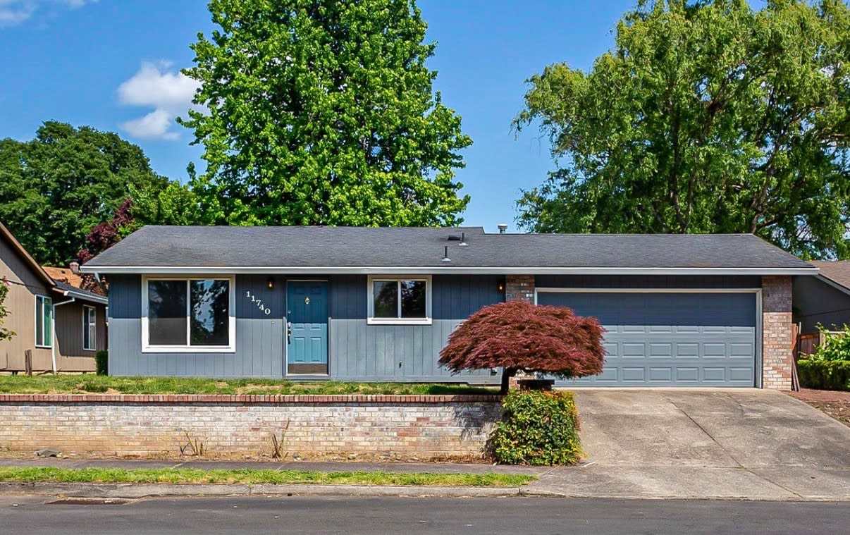 11740 Sw 92nd Ave – photo 1 of 14