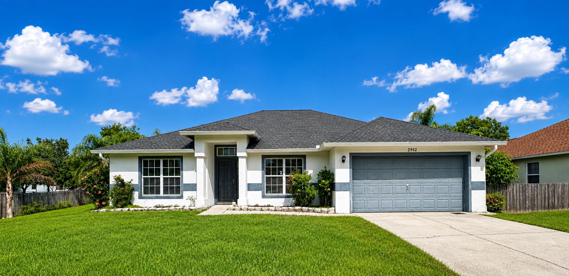 Resort-Style 4-Bedroom Pool Home with Hot Tub – photo 1