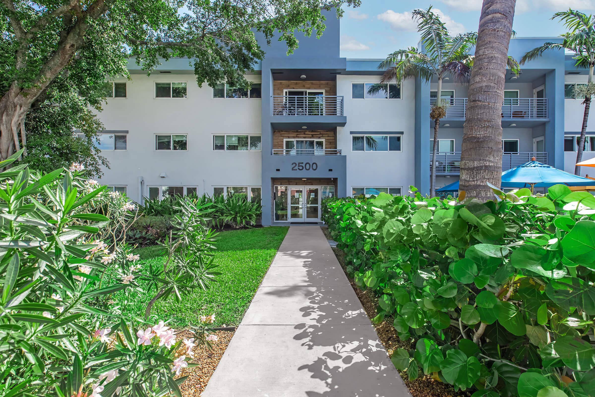 2500 Boca on Federal – photo 1