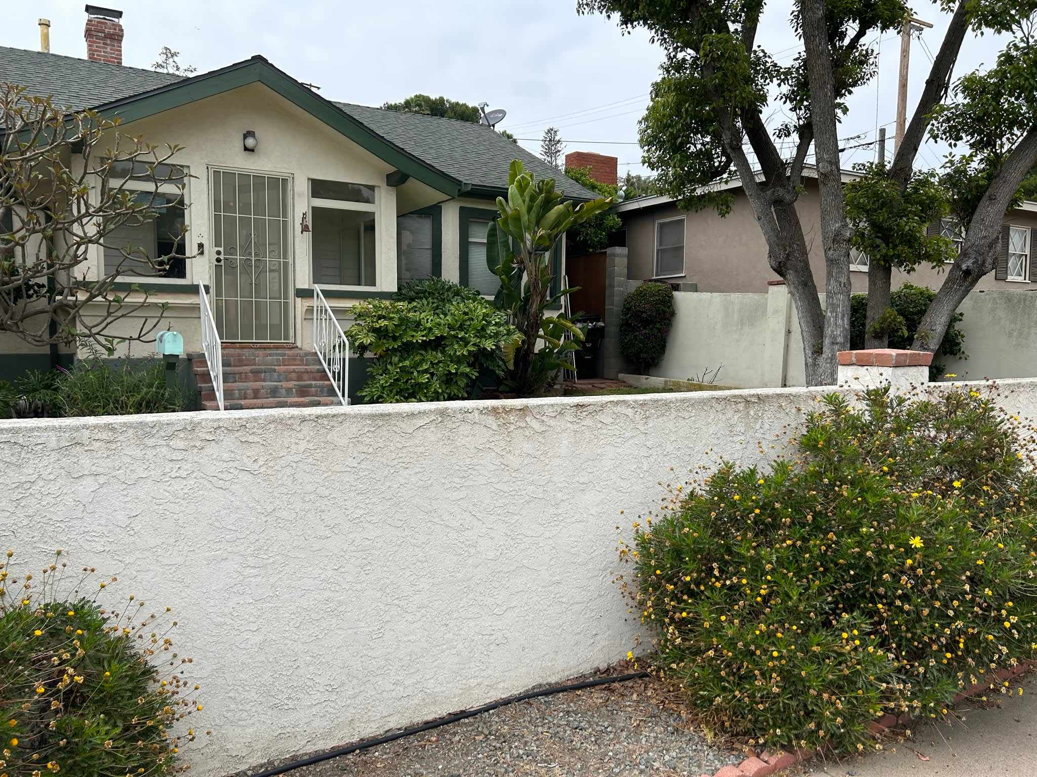 2220 Rosecrans St – photo 1