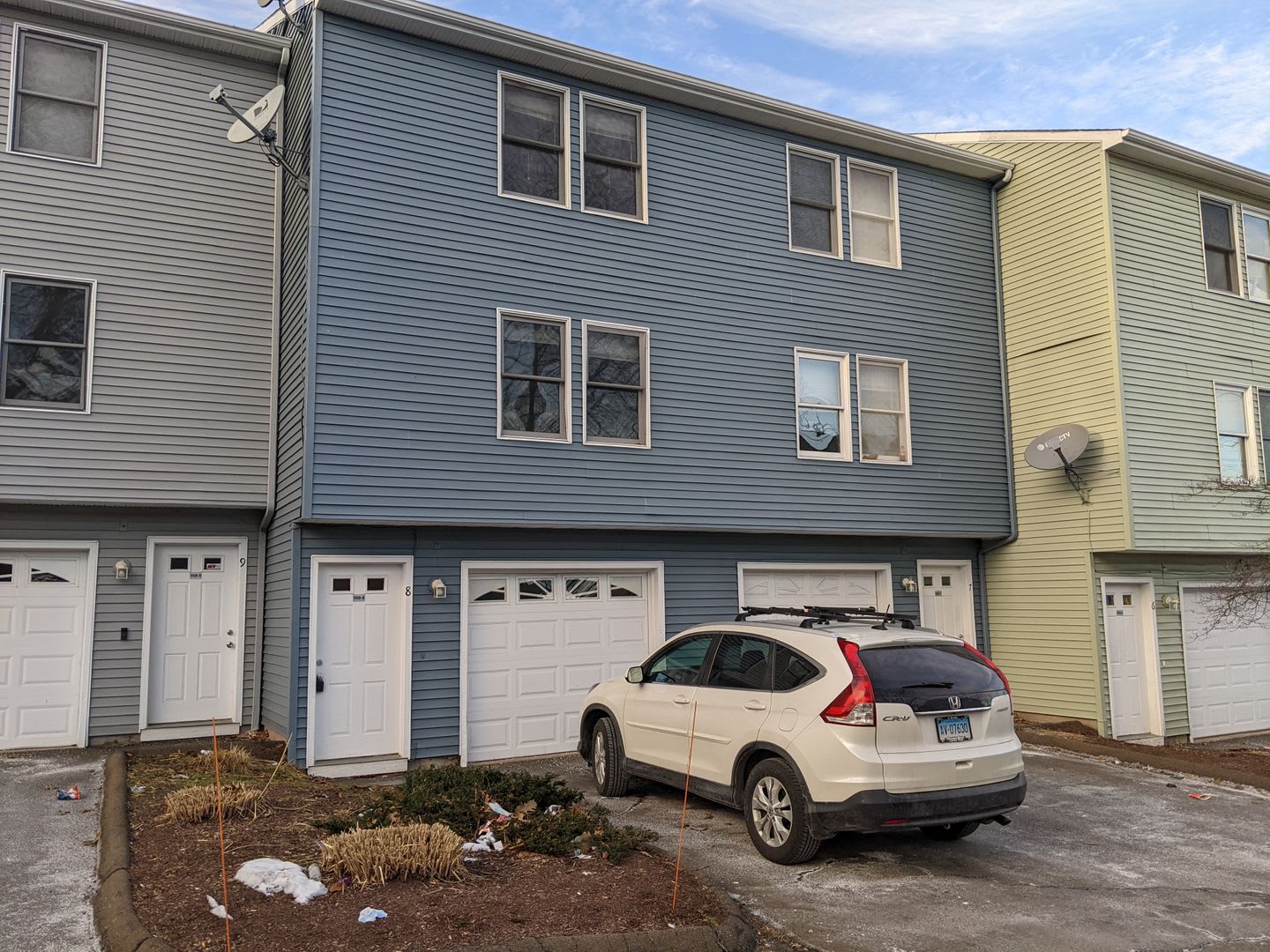 Campbell Ave Apartments – photo 1