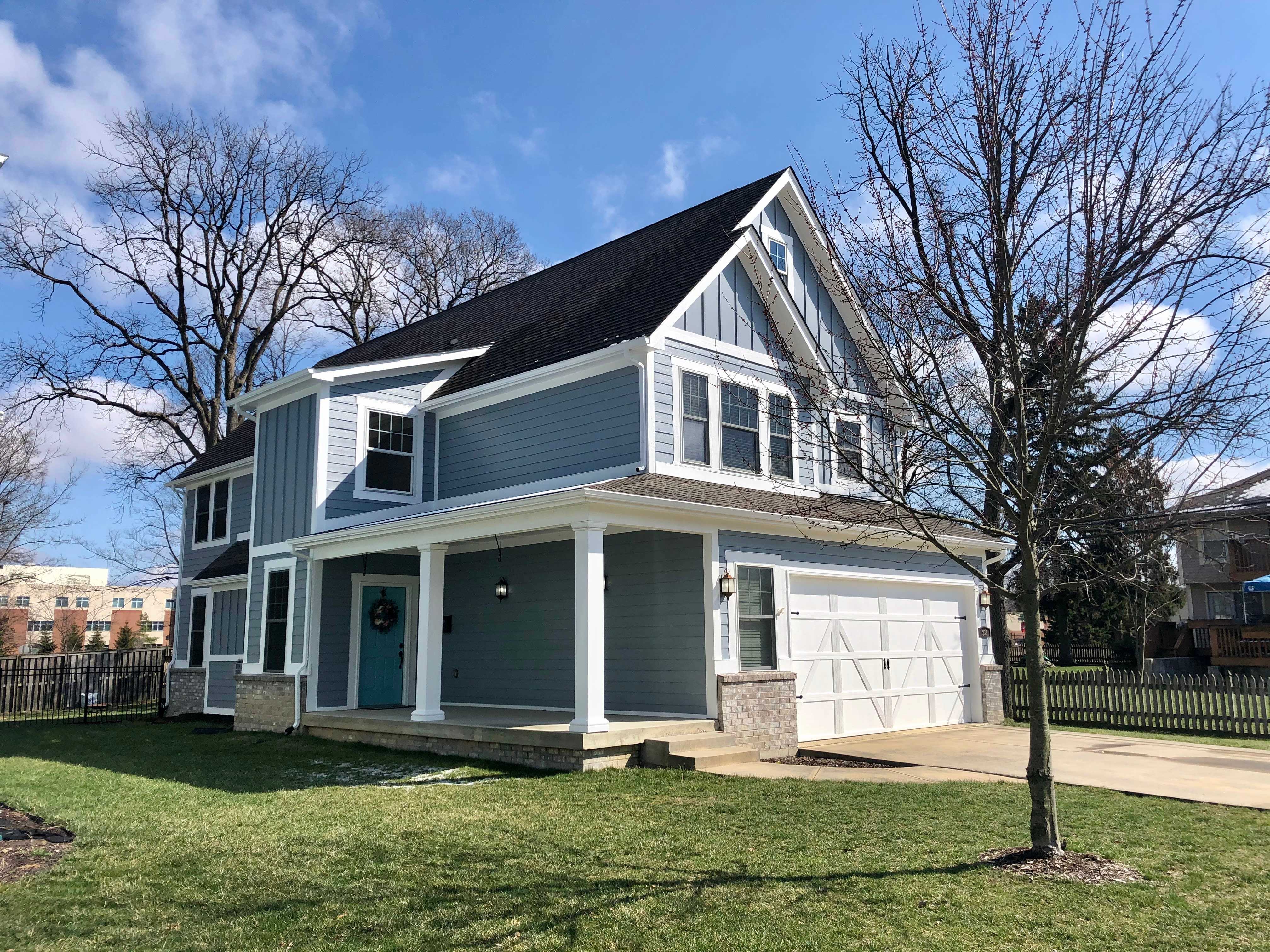 235 3rd Avenue Northeast – photo 1