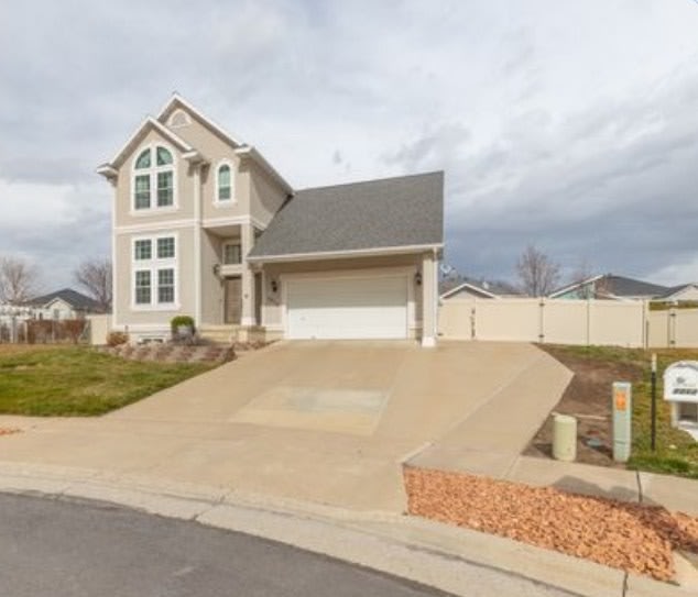 2212 North 700 West – photo 1 of 201