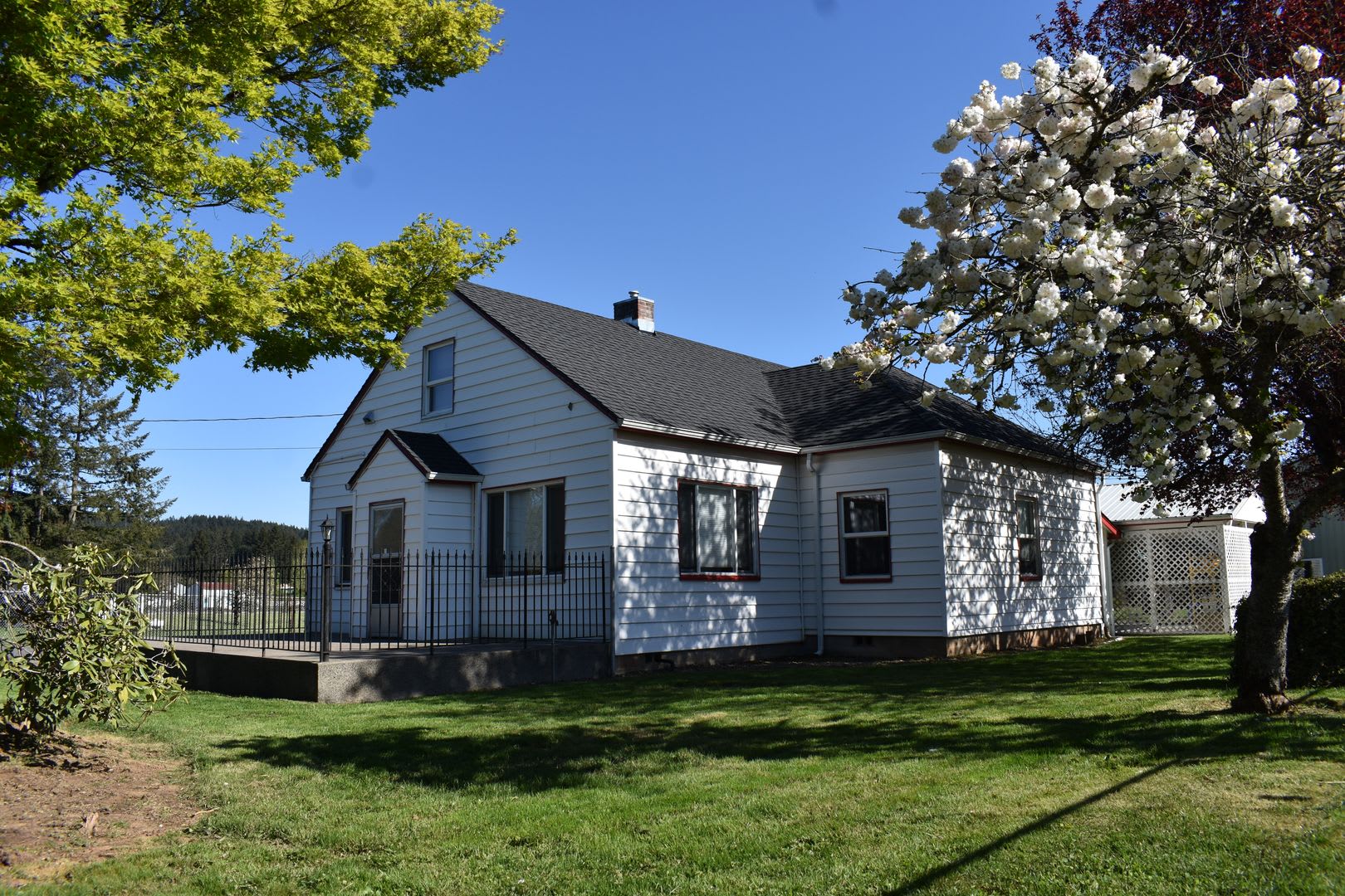 2 bedroom Farm House with a loft – photo 1 of 19