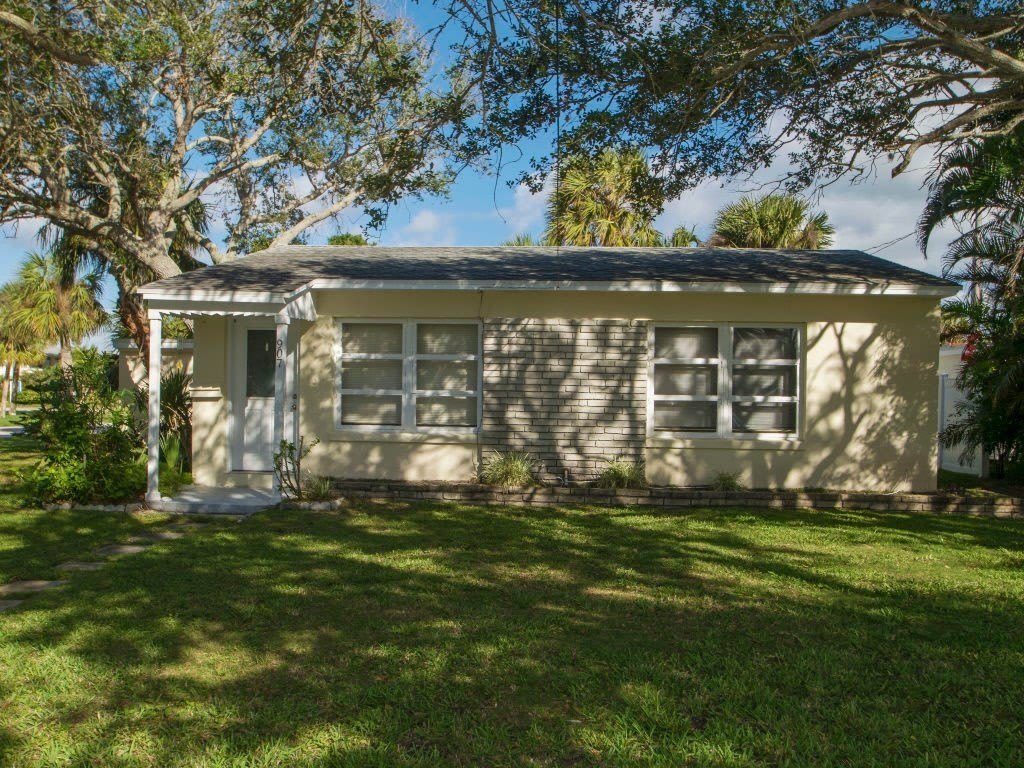 907 Ocean Place – photo 1 of 160