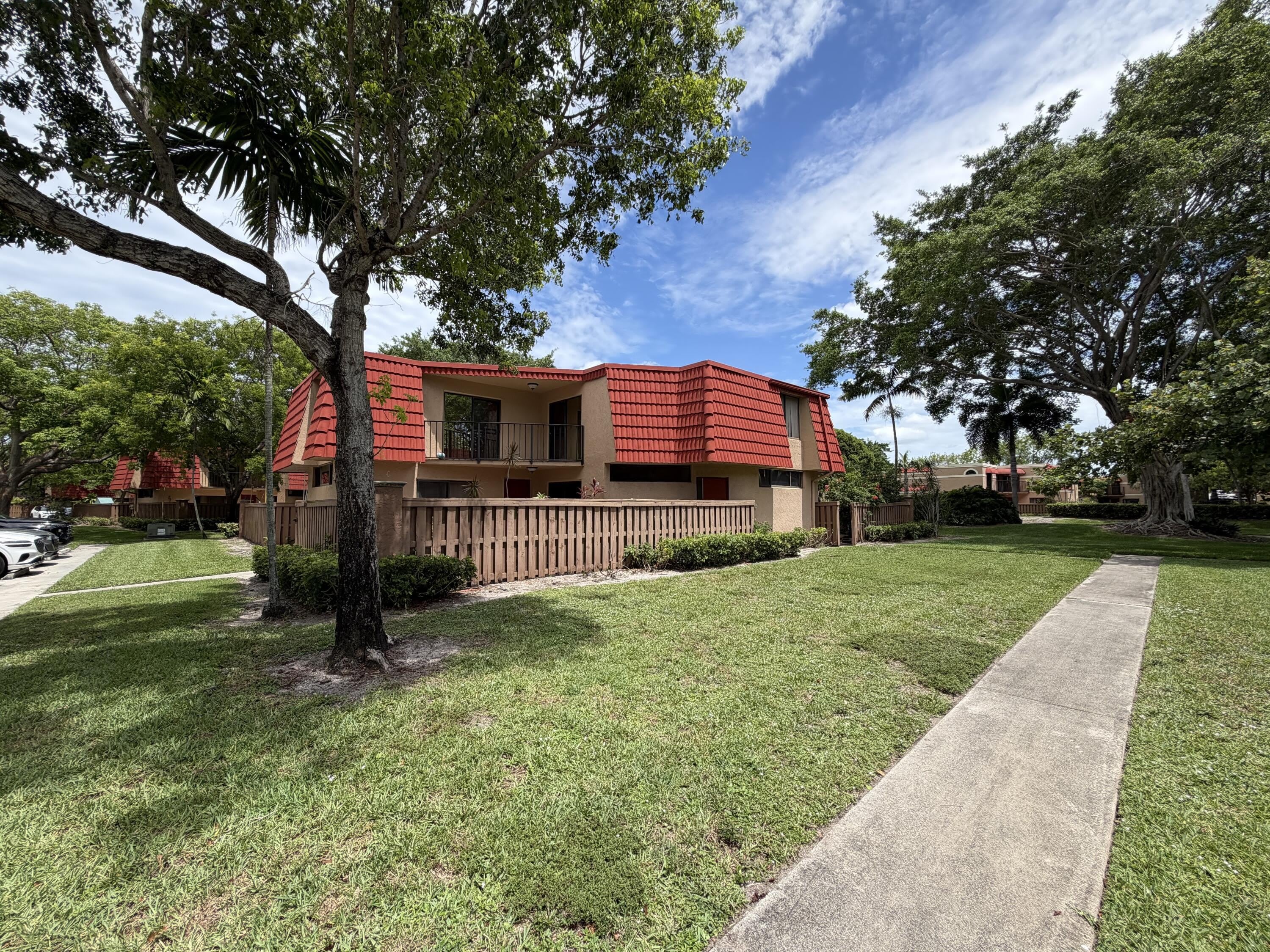 8273 Severn Drive – photo 1