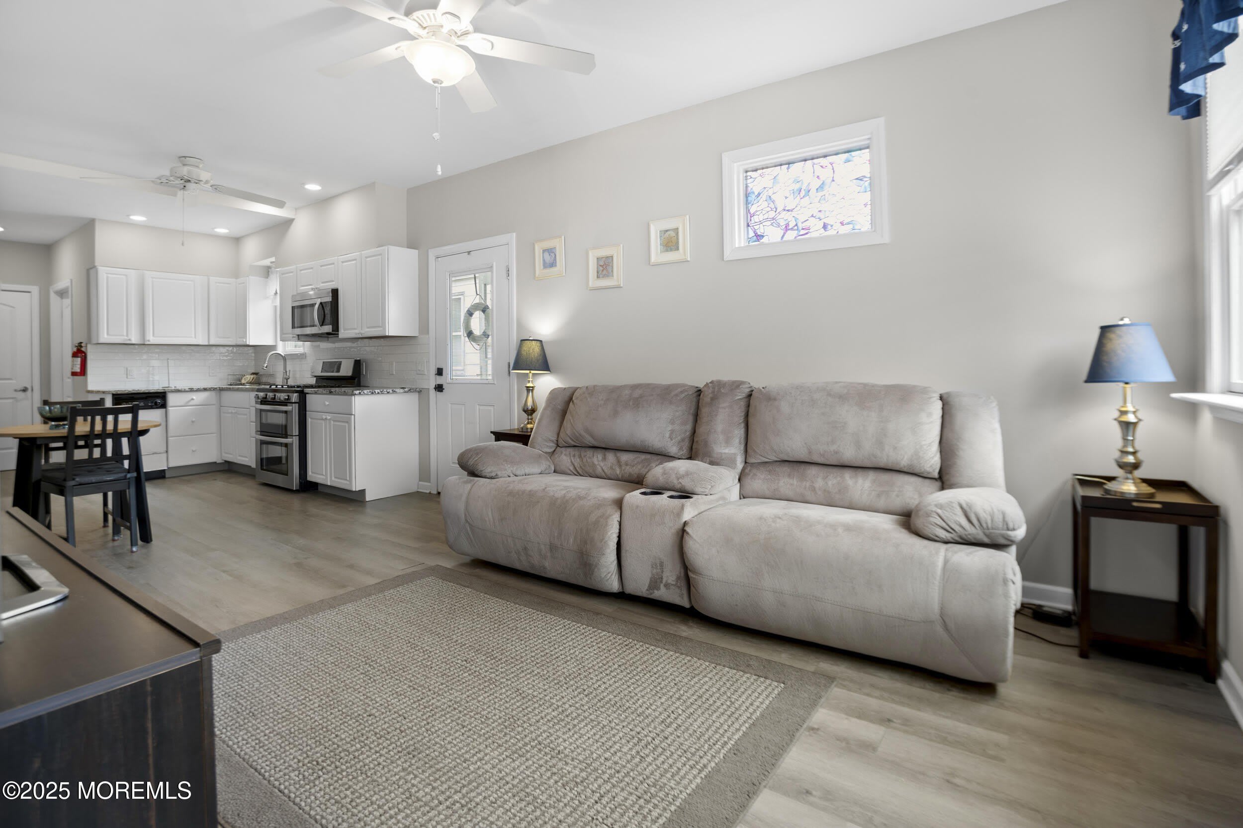 488 2nd Avenue – photo 1 of 8