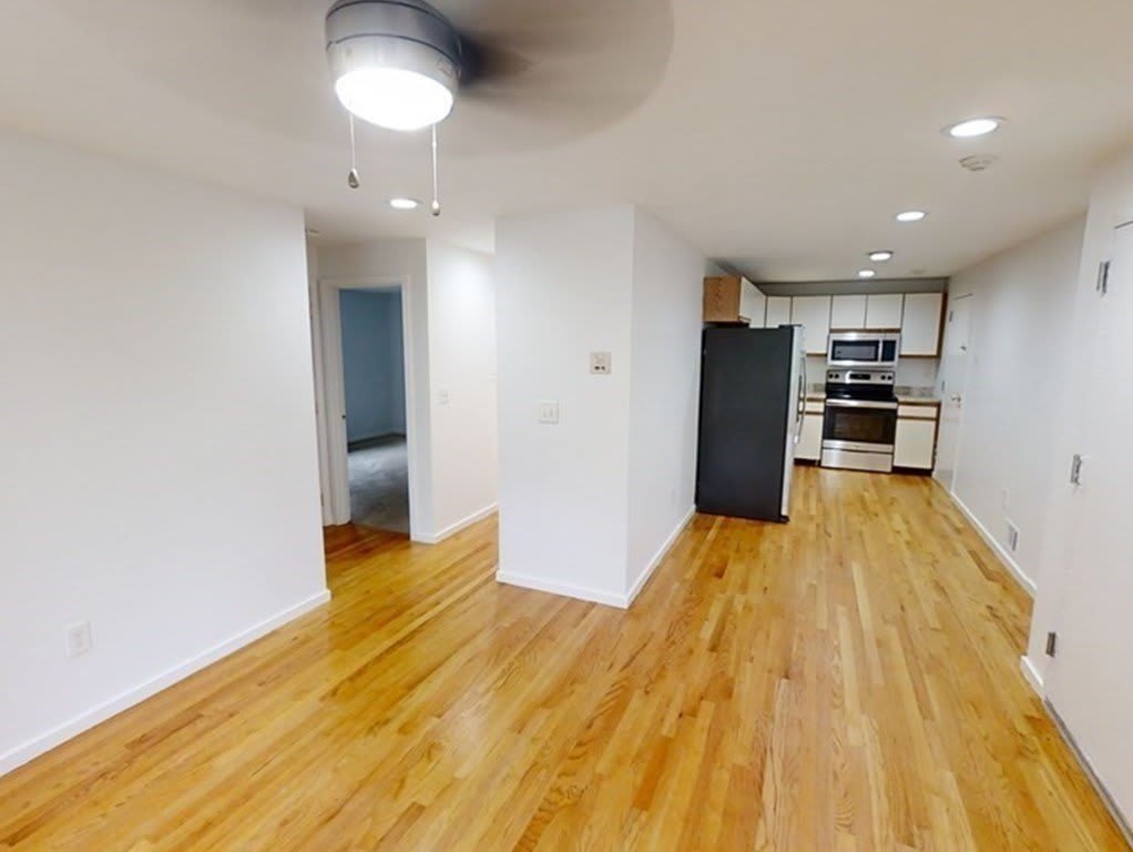 189 Littleton Rd – photo 1 of 17