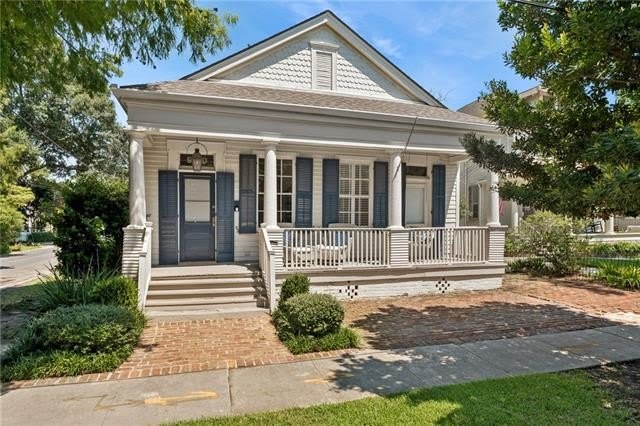 900 FERN Street – photo 1 of 16