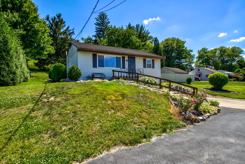3968 Marietta Avenue – photo 1
