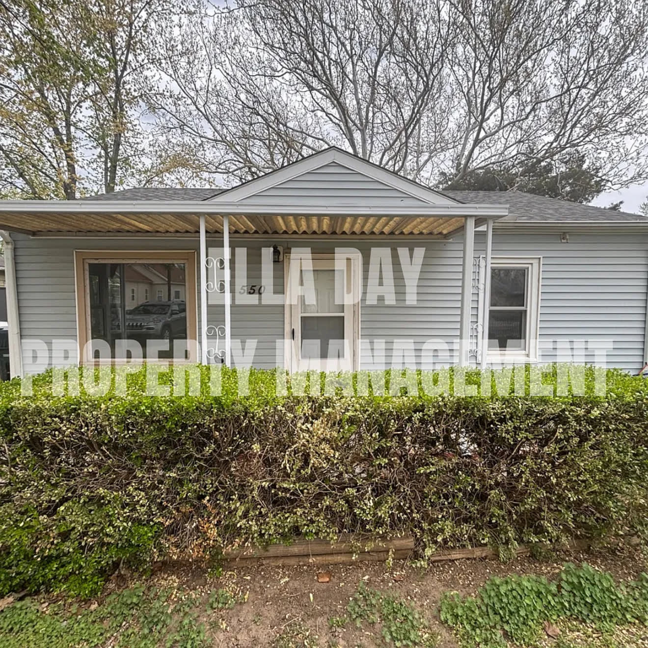 550 North Sheridan Street – photo 1